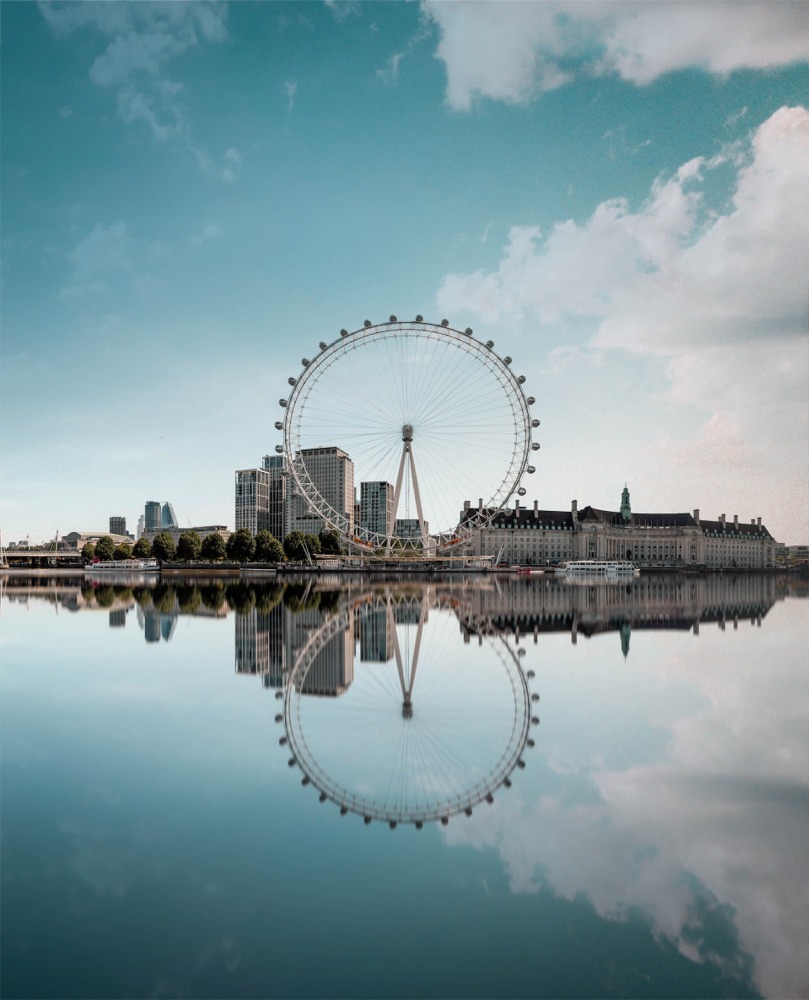 London Eye observation wheel reflection, England, UK.