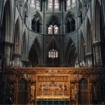 The high-altar dedicated to Saint Peter at Westminster Abbey.