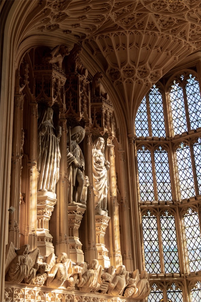 This photo shows statues of saints in the Henry VII Lady Chapel in Westminster Abbey.