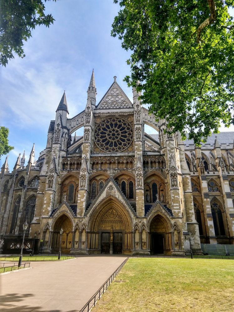 Westminster Abbey's northern facade on a sunny day in London, England.